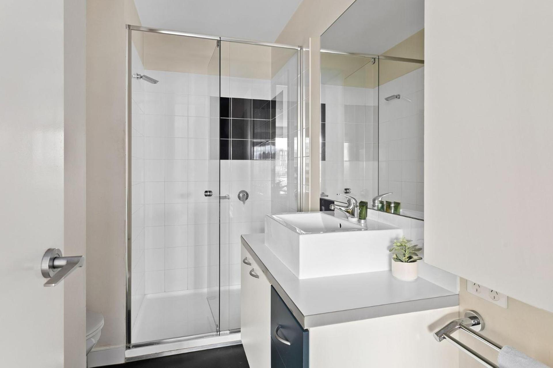 Boutique Stays - Zinc Views 501 Melbourne Luaran gambar